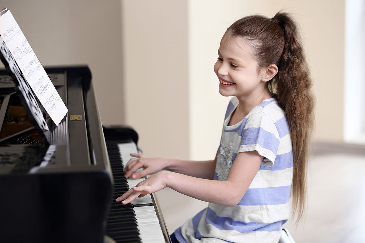 Corso pianoforte moderno suona la tua canzone Vicenza